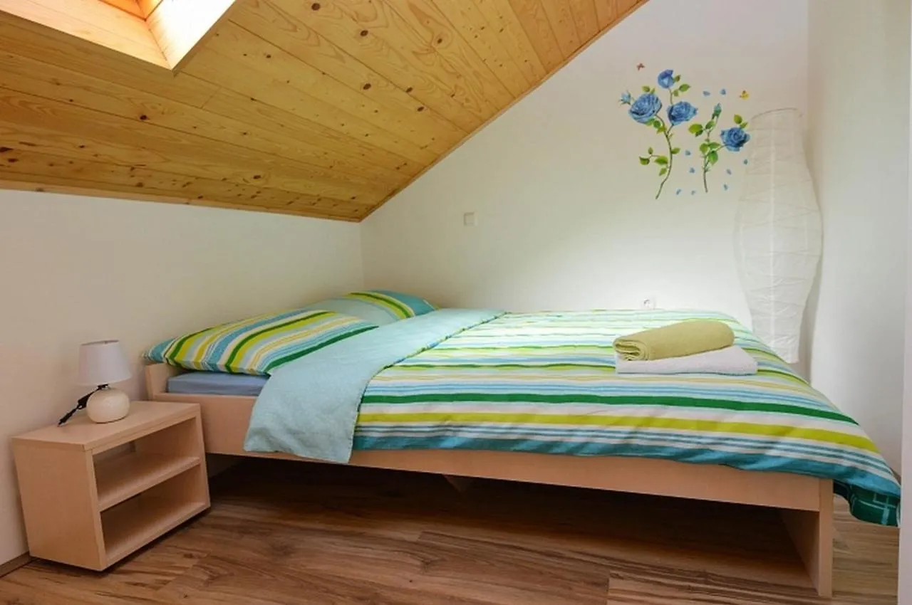 Apartments With A Parking Space Pavicini, Marcana - 21315 Croatia